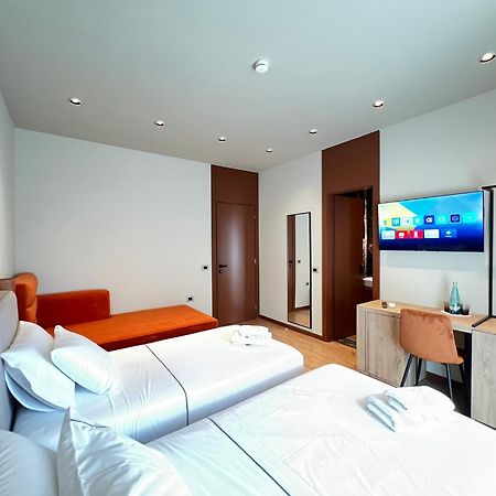 Villa Noem Tiranë Ngoại thất bức ảnh