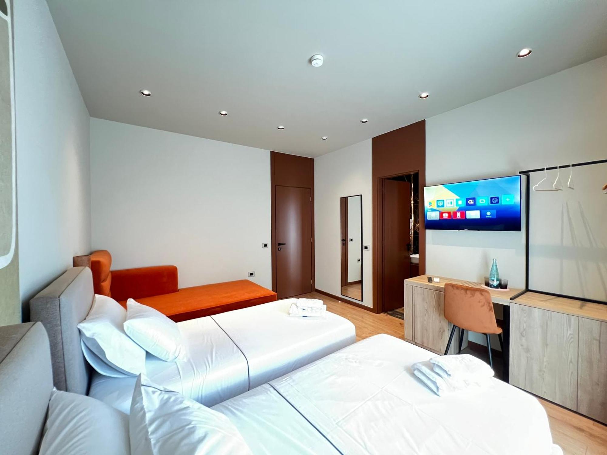 Villa Noem Tiranë Ngoại thất bức ảnh